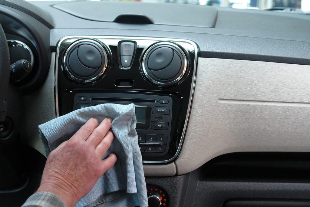 cleaning a dash in a car