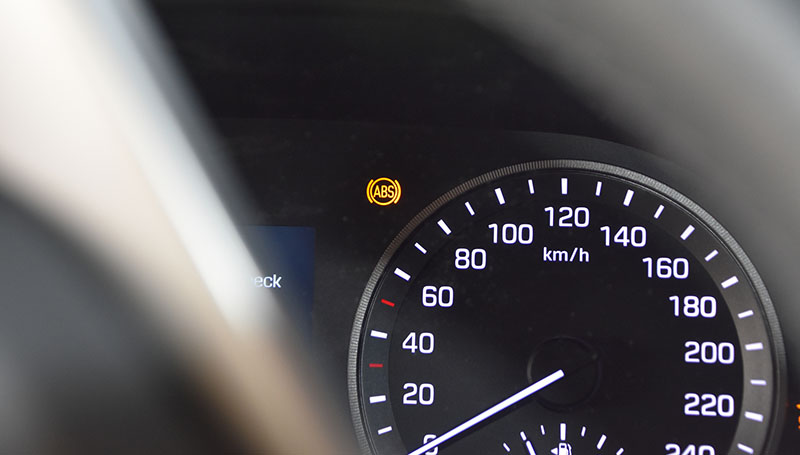  Illuminated ABS warning light on the dashboard