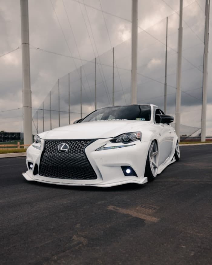 White lexus lfa