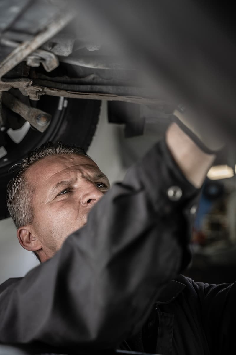 ASE mechanic