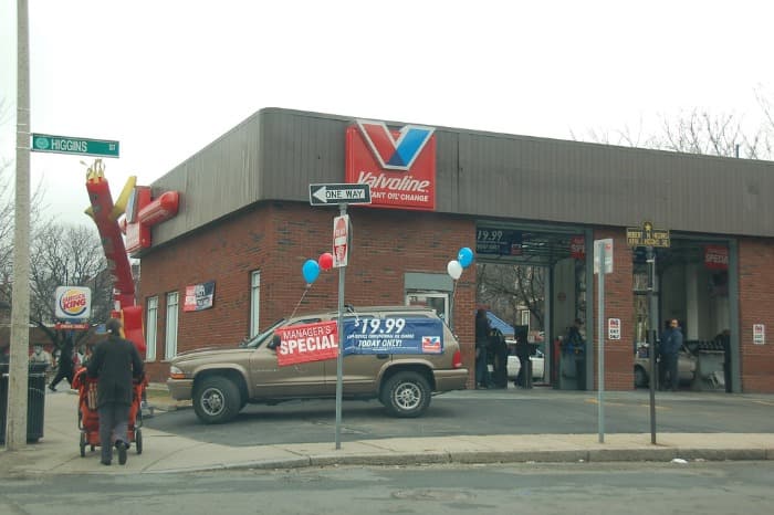 oil change drive through